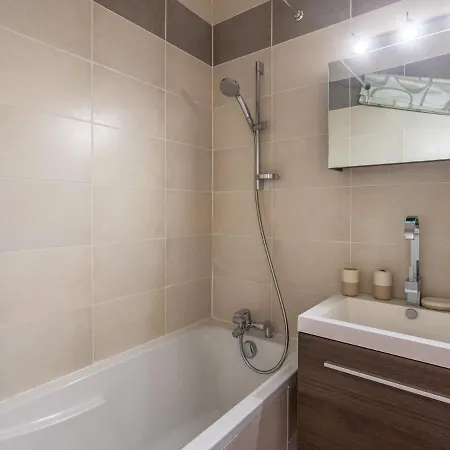 Appartement Le Bec Rouge-7 *